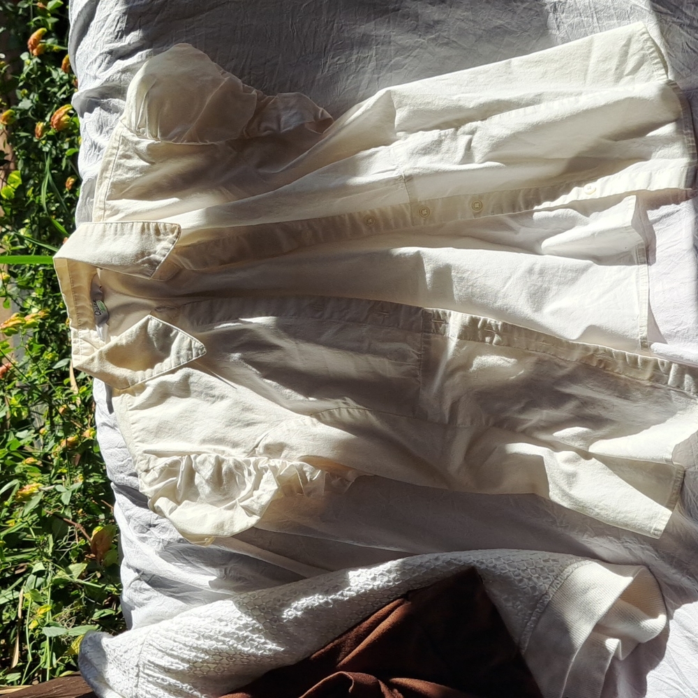 White jacket bundle - Picture 8 of 9